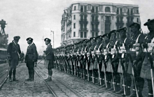British troops in Karaköy, Istanbul, 1919